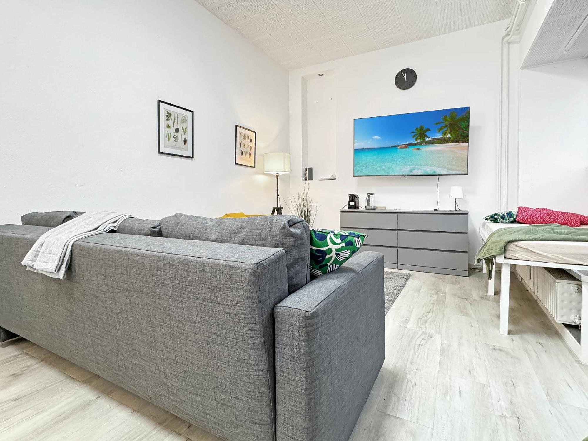 2 Zimmer Apartment Fuer 6 P, 15 Min Zum Flughafen Esslingen am Neckar Dış mekan fotoğraf