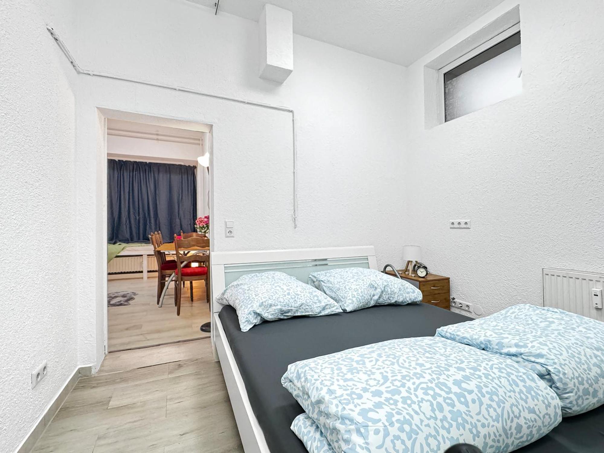 2 Zimmer Apartment Fuer 6 P, 15 Min Zum Flughafen Esslingen am Neckar Dış mekan fotoğraf